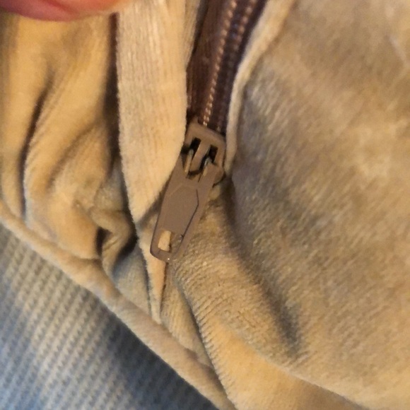 Beautiful Chocolate Labrador Handmade Needlepoint Pillow by Imperial Elegance - Picture 4 of 9